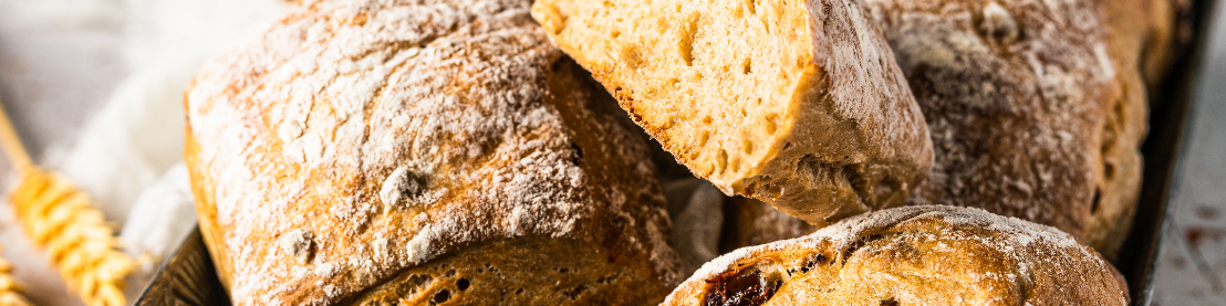 Produkty do wypieków piekarniczych – składniki do chleba, bułek i ciast